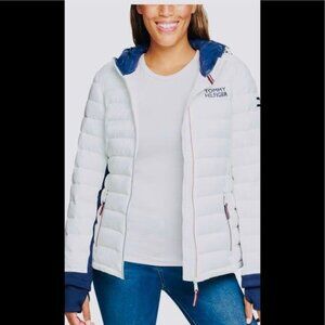 Tommy Hilfiger Womens Packable Lightweight Puffer Jacket With Hood Size Small Wh